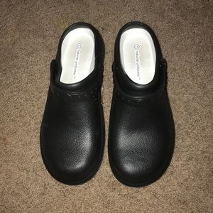Natural uniforms nursing clogs